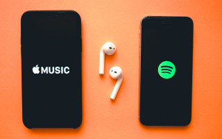 Universal Music Group просит Spotify и Apple Music запретить искусственному интеллекту доступ к своей музыке