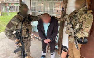 Представился врачом из Беларуси и выманил у родственника военного почти 30 тысяч грн: разоблачен житель Киевщины