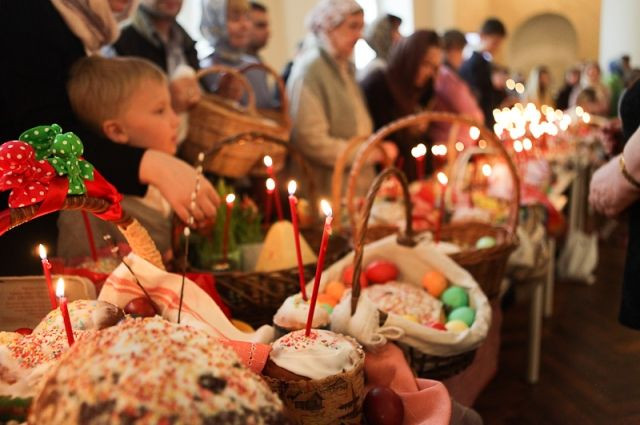 Як діятиме комендантська година у різних областях на Великдень