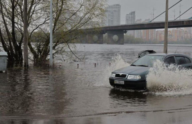 Коли у Києві очікується пік весняної повені: назвали дату