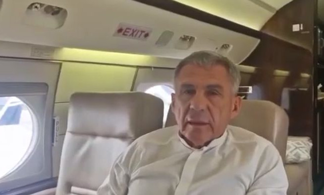 Не выпустили из самолета: главе Татарстана Минниханову отказали во въезде в Молдову