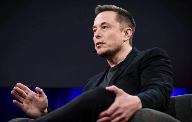 Илон Маск сообщил, что правительство США имело доступ к частным сообщениям в Twitter