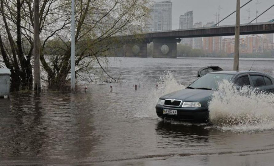 Коли у Києві очікується пік весняної повені: назвали дату