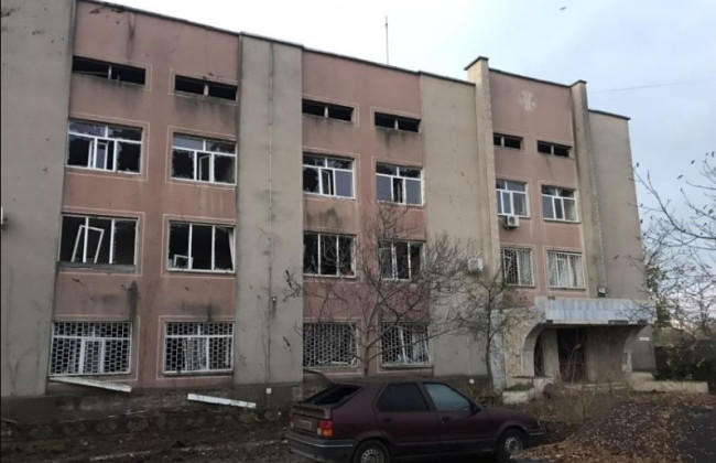 У суді Миколаєва чекають від ДСА на ремонт пошкодженого вибуховою хвилею приміщення