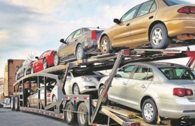 Раді пропонують повернути нульове розмитнення авто: є обмеження