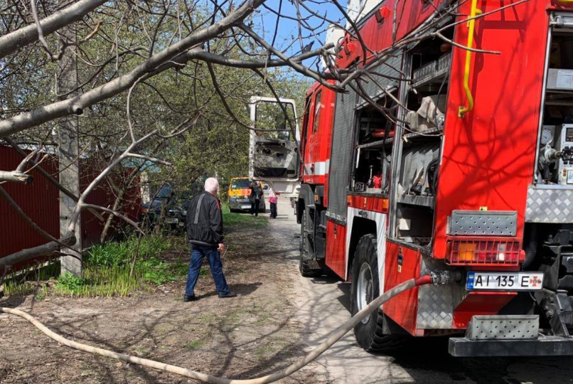 Під Києвом у приватному будинку вибухнув газовий балон: є постраждалі