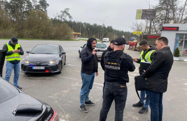 В Киевской области разоблачили председателя ОТГ, присвоившего средства, предназначенные для устранения последствий обрушения берегов Десны