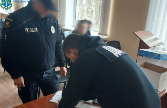 В Хмельницкой области 6 полицейских около двух часов издевались над задержанным