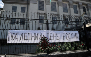 Київрада розірвала договір оренди землі з посольством рф – Кличко