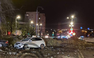 Вночі 20 квітня в центрі Бєлгорода виникла 20-метрова вирва: стала відома причина вибуху