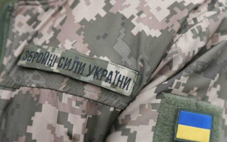 Кабмин упростил механизм направления военных на лечение за границу