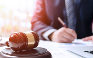 В Киеве прокуратура через суд взыскала 1,7 млн грн с предприятия, которое не платило за пользование землей