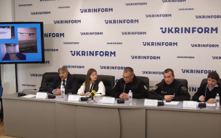 Патрульна поліція під час повітряної тривоги повинна зупиняти маршрутки – КМДА