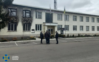 Сожгли спасательную часть в Иванкове: в Киевской области двое чрезвычайников работали на оккупантов