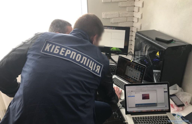 Нет следователей: в Киберполиции объяснили, почему не вносят сведения об интернет-мошенничествах в ЕРДР и пересылают их на райуправление