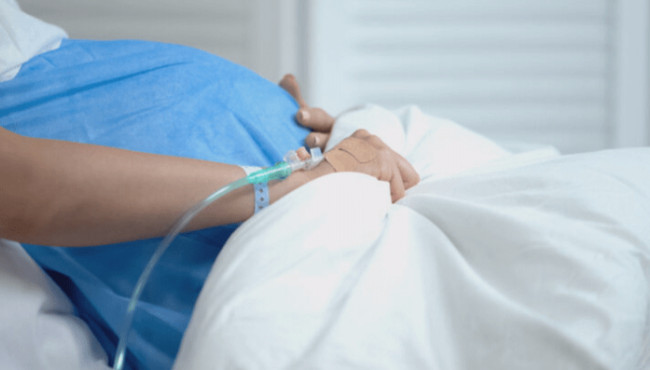 На Сумщині судитимуть лікарку через смерть породіллі після кесаревого