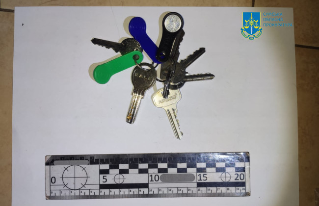 Викрадав прикраси та гроші з приватних будинків: сумчанину повідомили про підозру