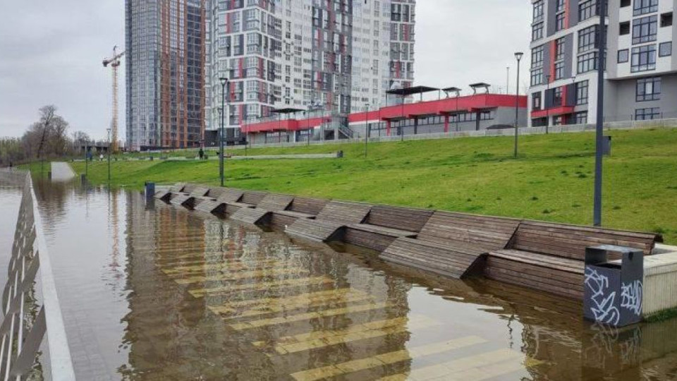 У Києві піднімається вода третій день поспіль, — КМВА