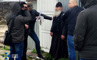 СБУ сообщила о подозрении послушнику Почаевской лавры, оправдывающему российскую агрессию