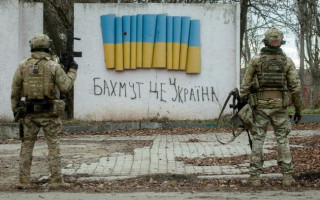 Ворог намагається просуватись по тілах своїх загиблих, — у Нацгвардії розповіли про хід боїв за Бахмут