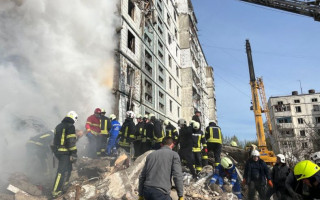 В Умани возросло количество жертв из-за ракетного удара по многоэтажке