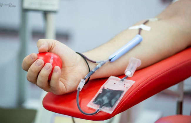 Кабмин предлагает уточнить уголовную ответственность за принуждение к донорству крови