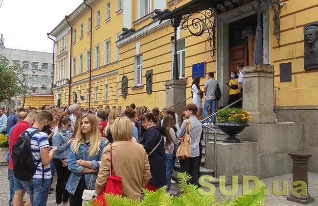 Умови вступу до університетів в 2023 році: що слід знати абітурієнтам