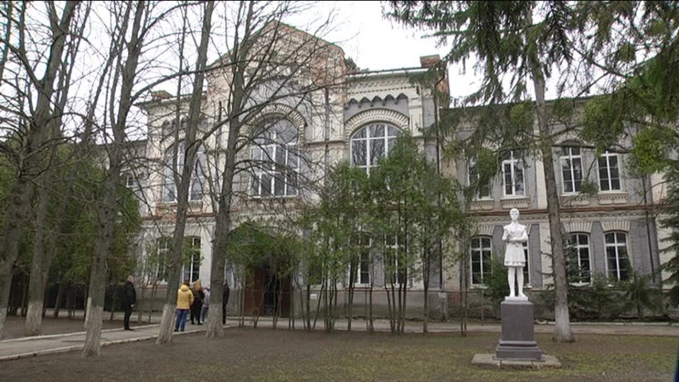 Розтрата бюджетних коштів на реставрації пам’ятки архітектури: на Сумщині підозрюється начальник управління міськради