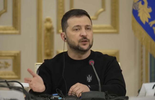 «Я бы точно был в Украине», — Зеленский ответил, пошел ли бы воевать, если бы не был президентом