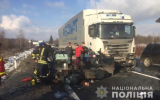 Була вантажівка – став автобус: в Україну дозволять ввозити будь-які транспортні засоби без перевірки технічного стану