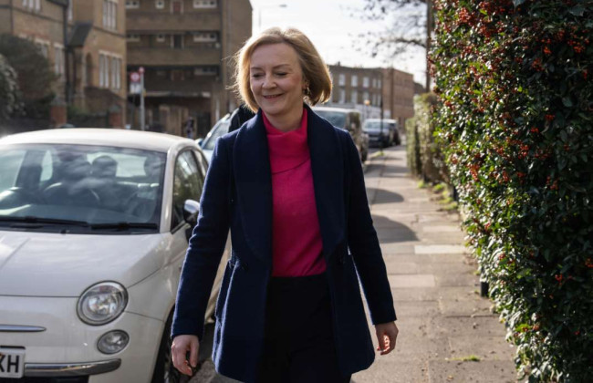 Від екс-прем'єра Британії Ліз Трасс вимагають сплатити 12 тисяч фунтів стерлінгів за використання заміської резиденції «Чівнінг»