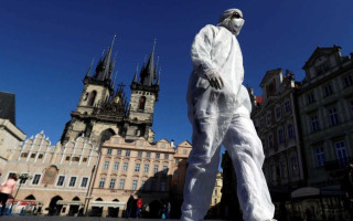 У Чехії громадяни зможуть отримати «моральну» компенсацію через обмеження під час COVID