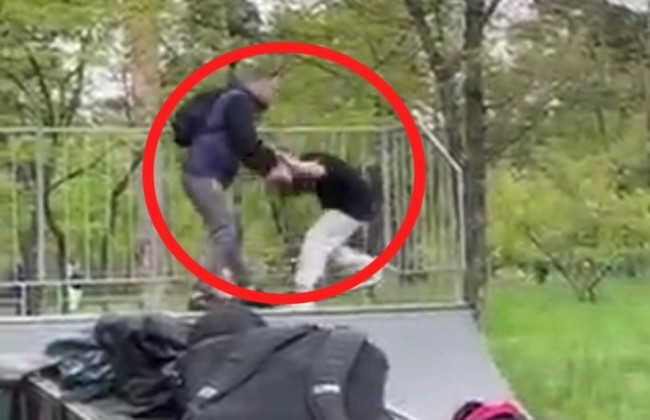 Хотів провчити: у столичному скейтпарку чоловік побив двох підлітків