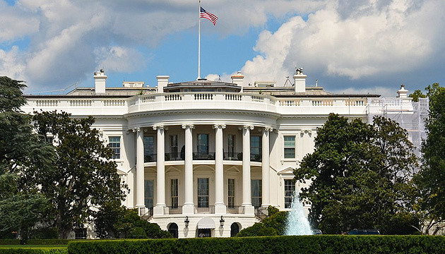 У США скасовують обов'язкову вакцинацію проти COVID-19 для іноземців