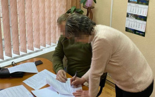 Розкрадання 1,3 млн грн на закупівлях генераторів: судитимуть столичну посадовицю