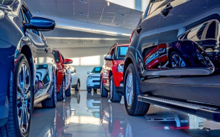 В Україні продажі нових авто «злетіли» у чотири рази