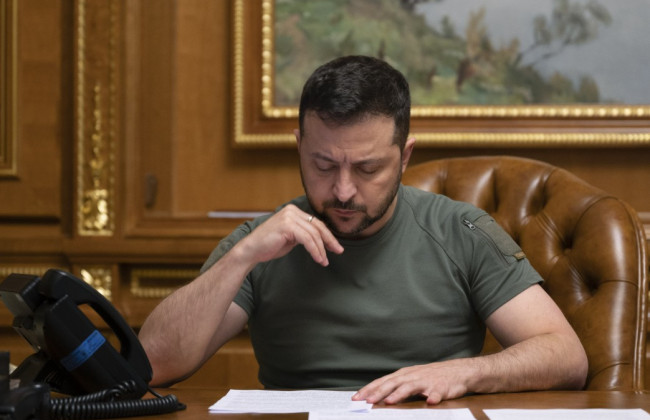 Зеленский подписал закон об освобождении от налогов на землю и недвижимость территории, где продолжались боевые действия: есть ограничения