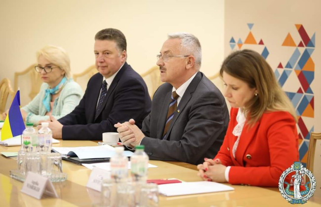 Состоялся визит делегации Венецианской Комиссии в Конституционный Суд Украины