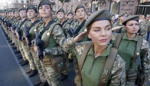 У Міноборони назвали кількість жінок у ЗСУ, зокрема скільки з них перебуває на передовій