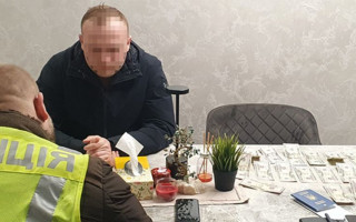 Привласнював кошти іноземних волонтерів: у Києві судитимуть шахрая