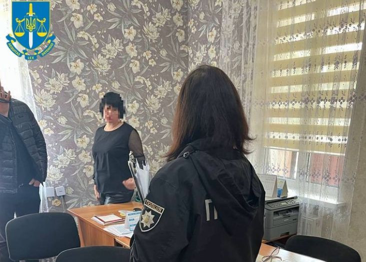 На Черкащині лікарка за $3000 допомагала чоловікам ухилятись від мобілізації