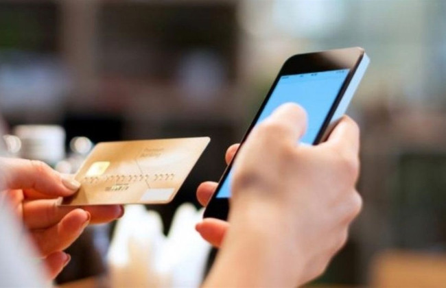 Украинцам дали советы, как защитить банковские карты и счета от мошенников