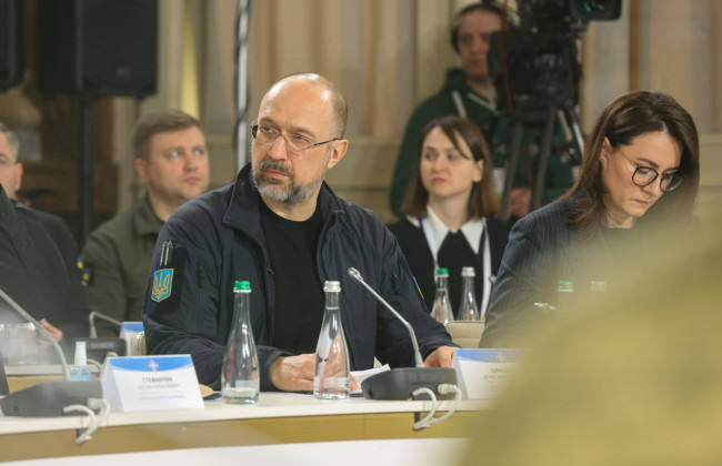 Скасувати пільгове оподаткування у 2% та відновити податкові перевірки: Шмигаль написав листа Стефанчуку