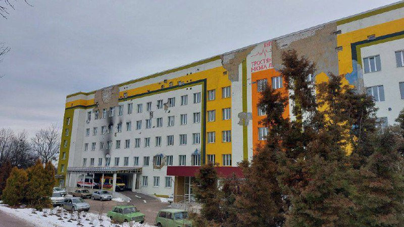 Обстріляли з танка Тростянецьку лікарню: засуджено двох російських окупантів