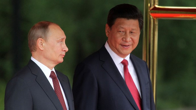Лидер Китая Си Цзиньпин не поздравил Путина с 9 мая, — СМИ