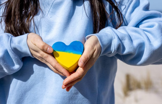 Гражданин изменил место жительства через приложение Дія: что с ежемесячной денежной помощью для ВПЛ