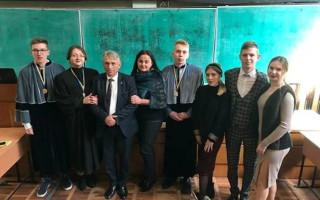 На Львовщине разоблачили псевдоученого, который строил карьеру благодаря фейковым дипломам