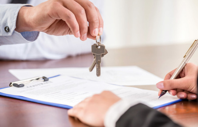 Украинцы снова смогут продать только что купленную квартиру: Кабмин снял запрет