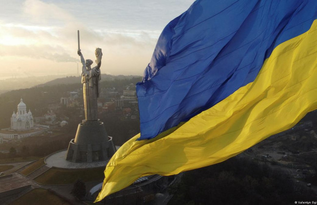 Сколько будет стоить замена советского герба на трезубец на щите Родины-Матери