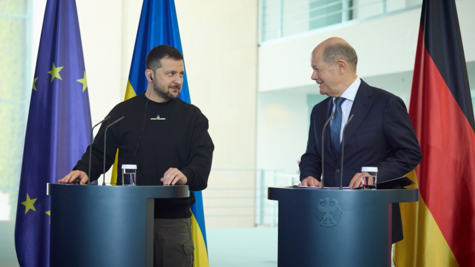 Зеленський та Шольц підтвердили своє однозначне засудження тривалої загарбницької війни рф проти України: заява